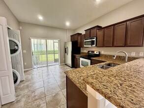 20421 Needletree Dr in Tampa, FL - Building Photo - Building Photo