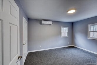 42 Lime Kiln Rd in Port Jervis, NY - Building Photo - Building Photo