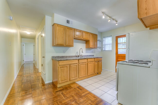 775 Metcalf Pl in Memphis, TN - Building Photo - Building Photo