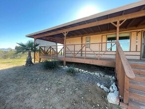 21620 W Narramore Rd in Buckeye, AZ - Building Photo - Building Photo