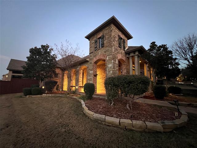 1025 Lady Lore Ln in Lewisville, TX - Building Photo