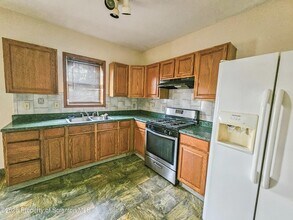 14 Kulp Ave in Wilkes-Barre, PA - Building Photo - Building Photo