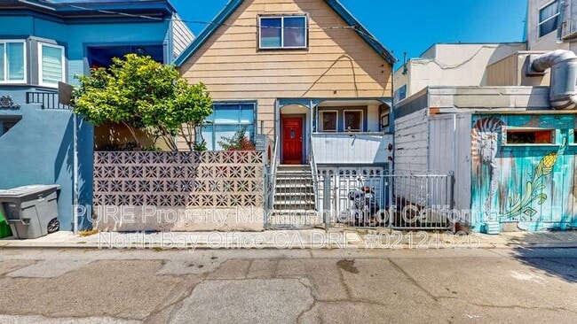 property at 28 Cunningham Pl