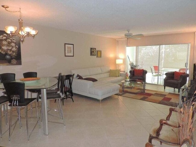 20 Celestial Way in North Palm Beach, FL - Building Photo - Building Photo