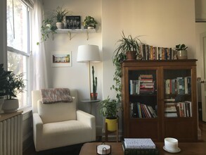 432 13th St NE, Unit 432 in Washington, DC - Building Photo - Building Photo