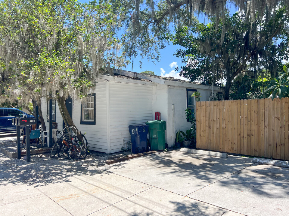 209 12th St W in Palmetto, FL - Building Photo