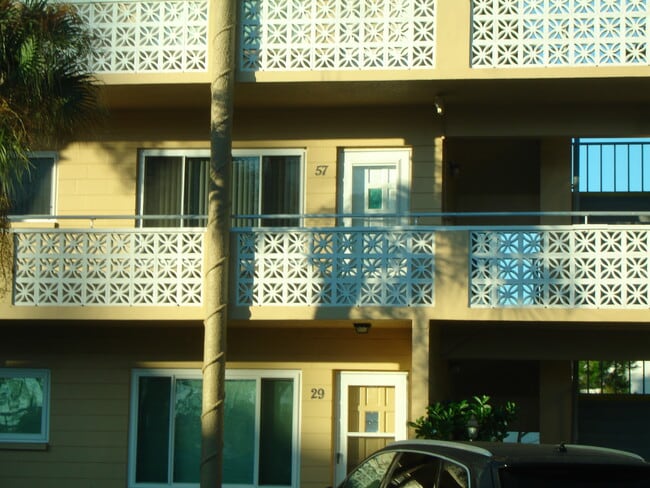 property at 2467 Finlandia Ln