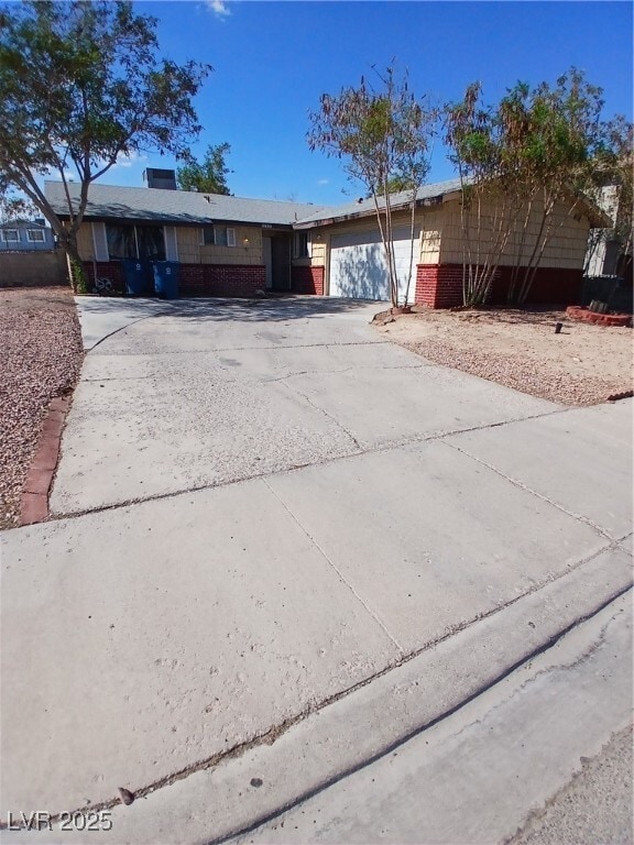 property at 4830 La Fonda Dr