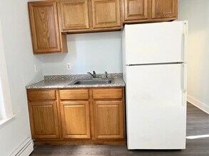 39 Shepard St, Unit First Floor in New Haven, CT - Foto de edificio - Building Photo