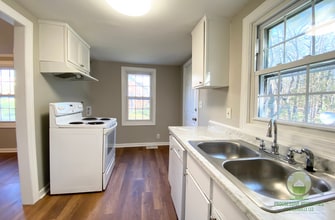 110 Boyd Ave in Simpsonville, SC - Building Photo - Building Photo