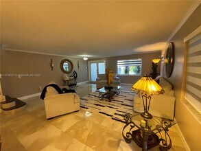 9710 SW 13th St in Pembroke Pines, FL - Building Photo - Building Photo