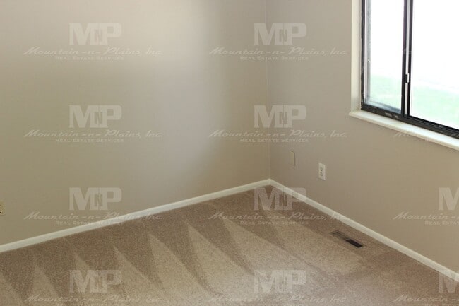 2611 Cherly St in Fort Collins, CO - Building Photo - Building Photo