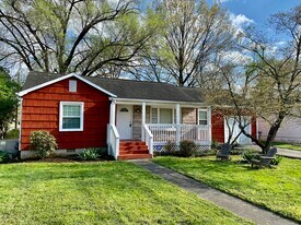 2414 Fairmont Blvd in Knoxville, TN - Building Photo