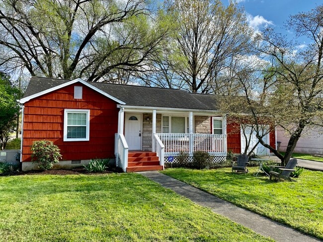 property at 2414 Fairmont Blvd