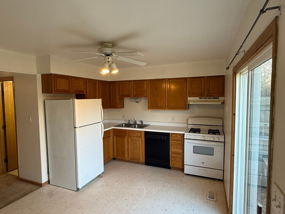 834 S 23rd St in Porter, IN - Building Photo