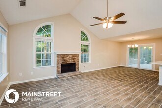 80 Kimbell Farm Dr in Locust Grove, GA - Foto de edificio - Building Photo