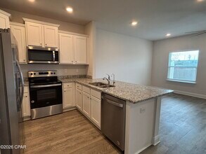 1607 Caleigh Ct in Lynn Haven, FL - Building Photo - Building Photo