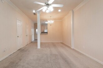 501 Withers St in Denton, TX - Building Photo - Building Photo