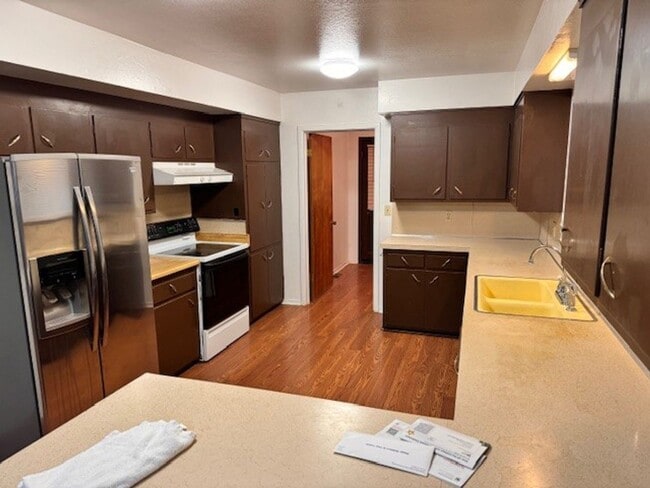 251 Pasadena Ave in Sonora, CA - Building Photo - Building Photo