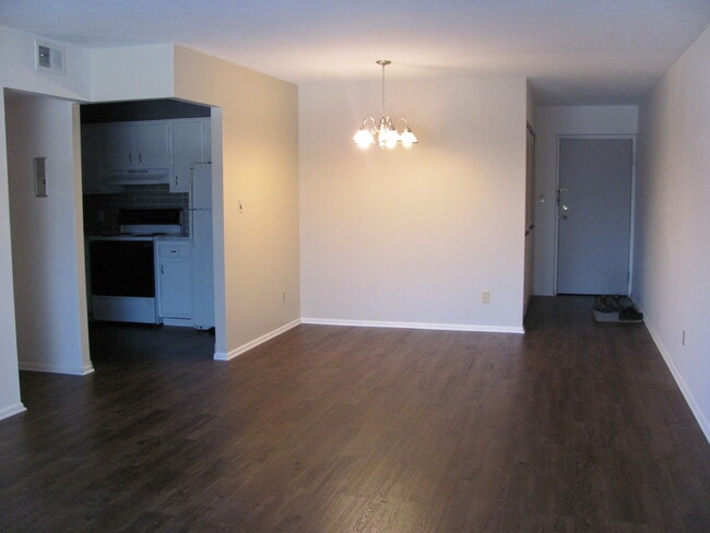 property at 20333 Detroit Rd
