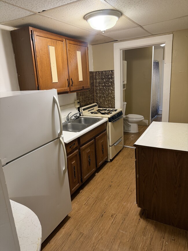 property at 2100 Pershing Blvd
