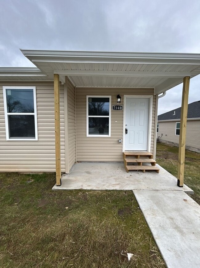 property at 714 Columbus St