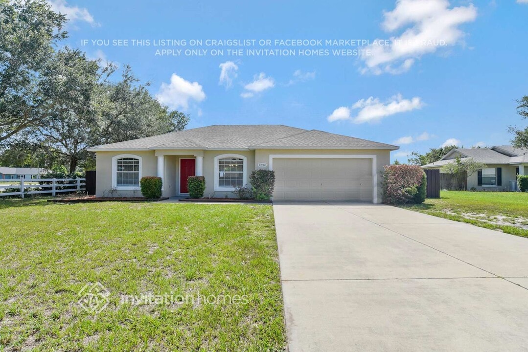33940 Fairhaven Ct in Leesburg, FL - Building Photo