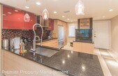 3001 Sandpiper Bay Cir