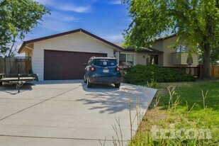 13414 Alcott Way in Broomfield, CO - Building Photo