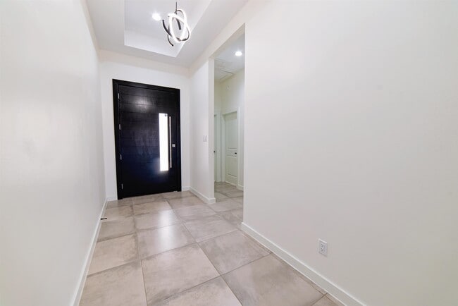 1421 El CAPORAL DR. in Laredo, TX - Building Photo - Building Photo