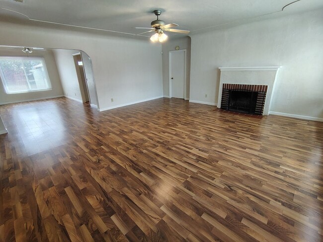 408 Fusco Ave in Modesto, CA - Building Photo - Building Photo
