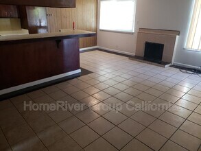 100 Nedra Ct in Sacramento, CA - Building Photo - Building Photo