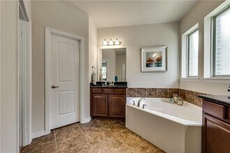 1300 Poplar Dr in McKinney, TX - Building Photo - Building Photo