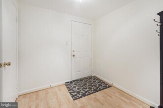 1719 N Troy St-Unit -8-398 in Arlington, VA - Building Photo - Building Photo