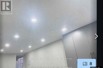 32 River Rock Crescent in Brampton, ON - Building Photo - Building Photo