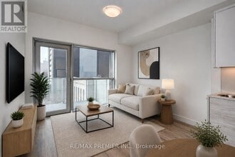 60 Frederick St in Kitchener, ON - Building Photo - Building Photo
