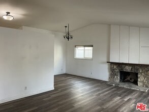 9522 Telhan Dr in Huntington Beach, CA - Building Photo - Building Photo