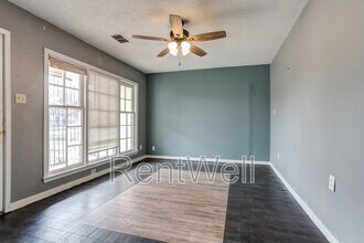 2506 40th St in Lubbock, TX - Foto de edificio - Building Photo