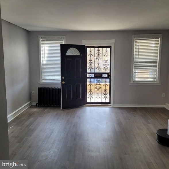 6614 N Smedley St in Philadelphia, PA - Building Photo - Building Photo