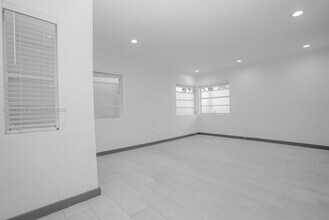 901 Euclid Ave in Miami Beach, FL - Building Photo - Building Photo