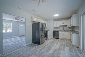 59 Jackson Ave in Valparaiso, FL - Building Photo - Building Photo