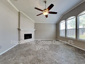 2218 Spruce Cir in McKinney, TX - Foto de edificio - Building Photo