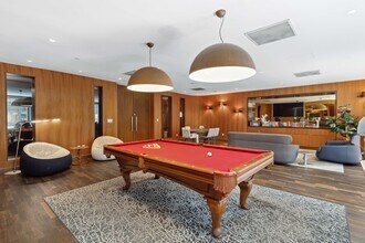 75 Wall St in New York, NY - Building Photo - Building Photo