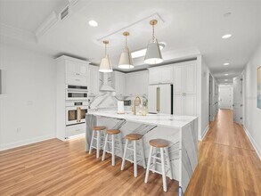 202 Windward Passage in Clearwater, FL - Building Photo - Building Photo