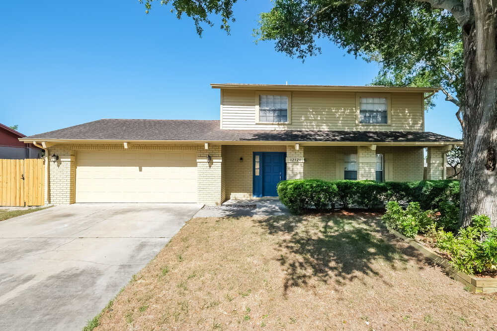 12526 Cardiff Dr in Tampa, FL - Building Photo