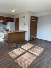 8704 NW 82 Terrace in Kansas City, MO - Building Photo - Building Photo