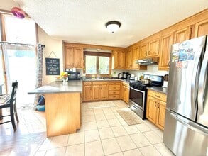 25 Ivy Ln in South Windsor, CT - Building Photo - Building Photo