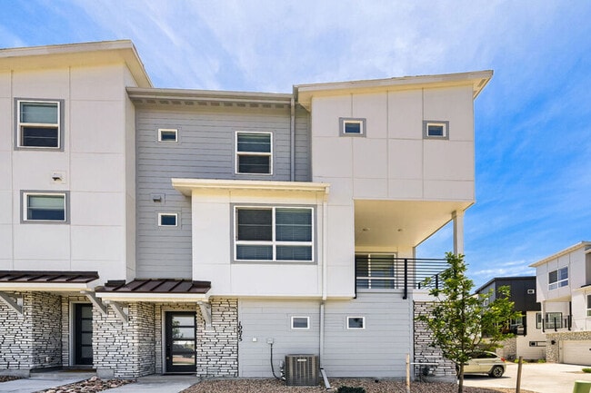 property at 10675 Domeykite Vw