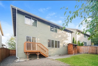 27294 74th Dr NE in Marysville, WA - Building Photo - Building Photo