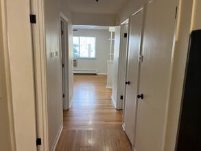 9245 Irving Park Rd in Schiller Park, IL - Building Photo - Building Photo